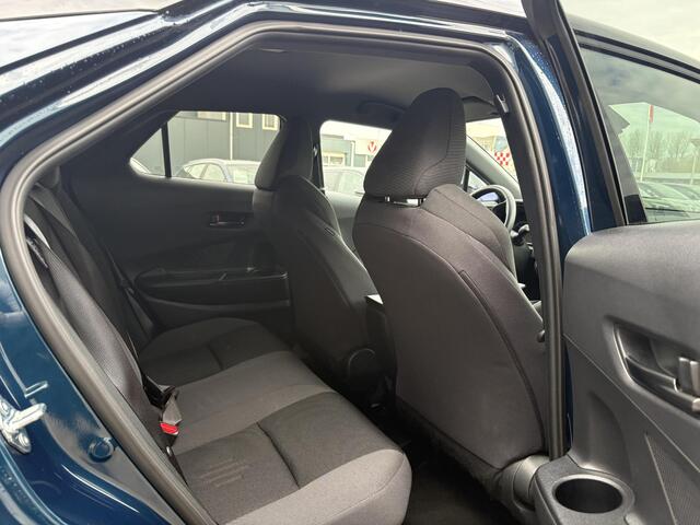 Toyota C-HR 2.0 Plug-in Hybrid 220 First Edition