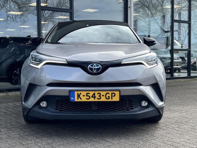 Toyota C-HR 1.8 Hybrid Bi-Tone Plus | Trekhaak | Leer | Stoel- stuurverwarming | LED | PDC V+A | ACC