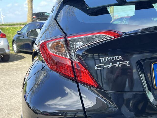 Toyota C-HR 1.8 Hybrid Dynamic | ACC | Climate control | Camera | Bluetooth