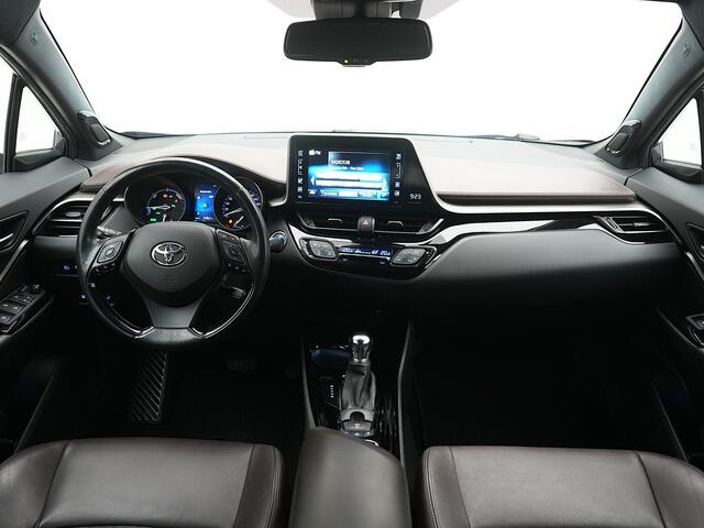 Toyota C-HR 1.8 Hybrid Executive | NL-Auto | LED verlichting | JBL-Audio |