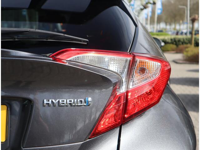 Toyota C-HR 1.8 Hybrid Style Navi / Camera / Climate / Cruise / Stoel-stuurverw