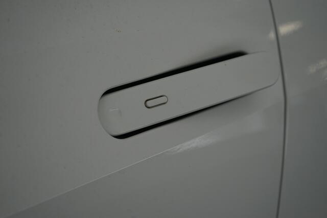 Toyota C-HR 1.8 Hybrid 140 First Edition