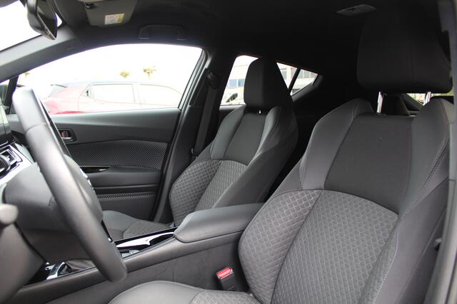 Toyota C-HR 1.8 Hybrid Dynamic | Rijklaar | Trekhaak | Apple/Android | Camera | Adap. Cruise | Clima | DAB+ | PDC | Blind Spot