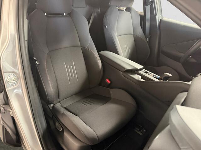 Toyota C-HR 1.8 Hybrid 140 First Edition- 360 Camera, Park Pilot, Park Assist, Carplay, Android Auto