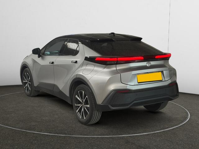 Toyota C-HR 1.8 Hybrid 140 First Edition- 360 Camera, Park Pilot, Park Assist, Carplay, Android Auto