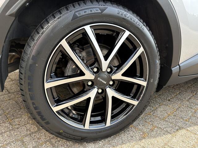 Toyota C-HR 1.8 Hybrid Dynamic NIEUWE SET WIELEN