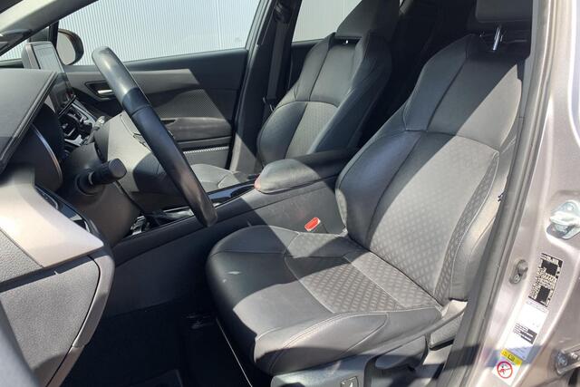 Toyota C-HR 1.8 Hybrid Bi-Tone