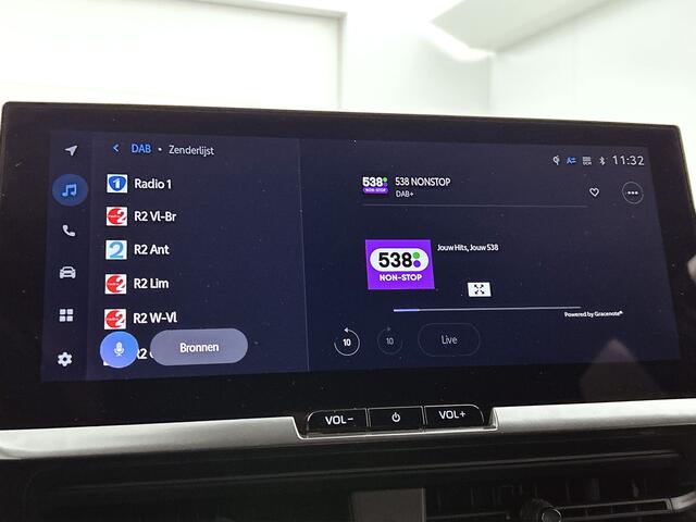 Toyota C-HR 1.8 Hybrid 140 First Edition | BTW Voertuig | Dealeronderhouden | Achteruitrijcamera |