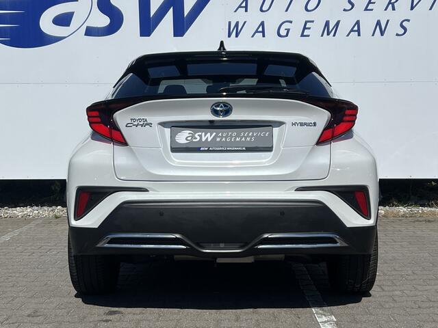 Toyota C-HR 2.0 Hybrid Team D | Trekhaak | Premium LED | Carplay | ACC | Camera | Dodehoek