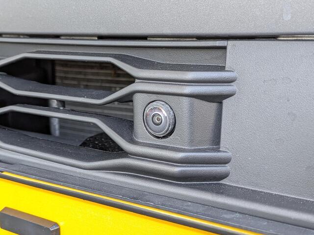 Toyota C-HR 1.8 Hybrid 140 First Edition | Treeplanken | Trekhaak | All-Season | 360 cam. | Dodehoek | Elek. achterklep | PDC V+A | Prisma-LED