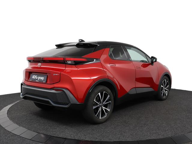 Toyota C-HR 1.8 Hybrid 140 Executive | elektrisch bedienbare achterklep | Navigatie | stuur en stoel verwarming |