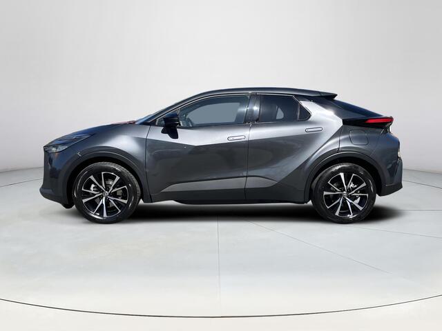 Toyota C-HR 2.0 Plug-in Hybrid 220 Dynamic | Stoel- + stuurverwarming | Carplay | Dode hoek waarschuwing | Keyless entry |