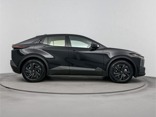 Toyota C-HR First Edition 77 kWh Demo