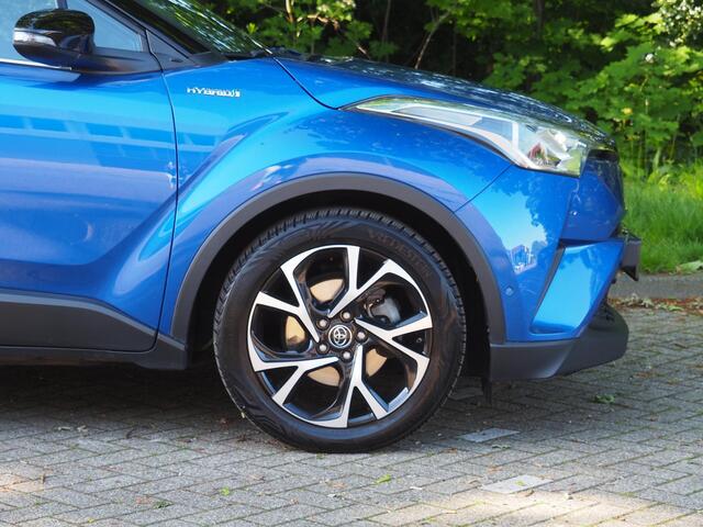 Toyota C-HR 1.8 Hybrid Executive Ultimate
