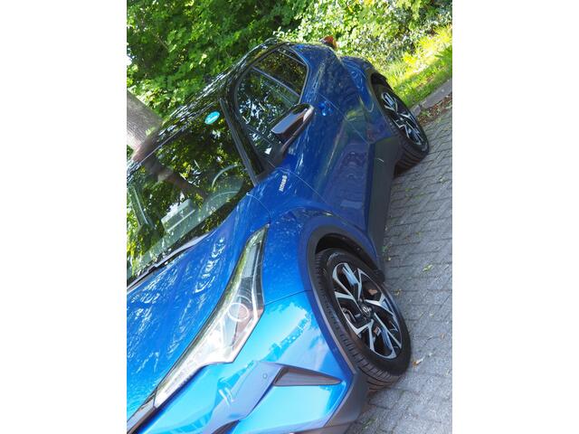Toyota C-HR 1.8 Hybrid Executive Ultimate