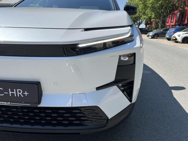 Toyota C-HR First Edition 77 kWh Bi-Tone