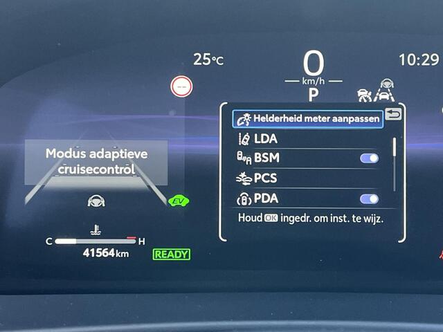 Toyota C-HR 1.8 Hybrid 140 Dynamic | Navigatie | Parkeersensoren | Carplay | Adaptive cruise control |