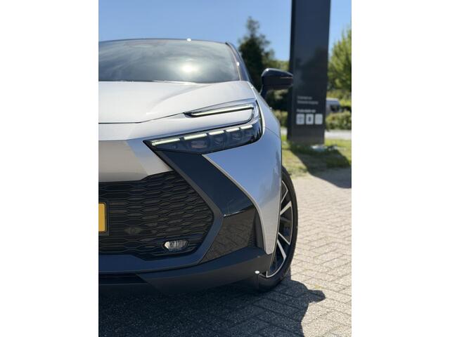 Toyota C-HR 2.0 Plug-in Hybrid 220 Executive
