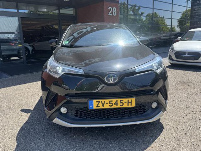 Toyota C-HR 1.8 Hybrid Style // NAVI // CAMERA // ADAPTIVE CRUISE // STOELVERWARMING // CLIMA // TREKHAAK //