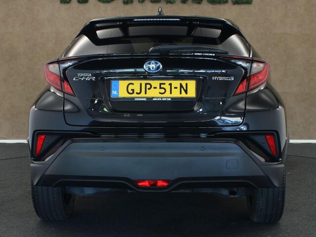 Toyota C-HR 1.8 Hybrid Style - NAVIGATIE - PARKEERASSISTENT - STOELVERWARMING - STUURVERWARMING - PARKEERSENSOREN VOOR/ ACHTER - KEYLESS ENTRY/ START - DODEHOEK DETECTIE - 18 INCH LICHT METALEN VELGEN - CAMERA