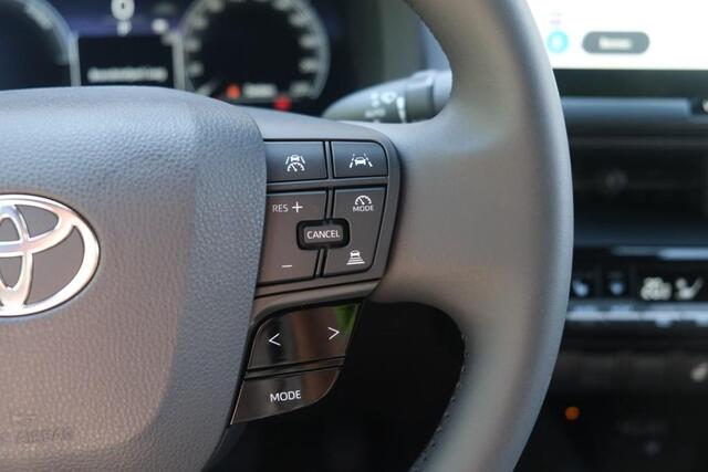 Toyota C-HR 2.0 Plug-in Hybrid 220pk Dynamic | Navi | App Connect | Climate | Adaptive Cruise | Camera | Keyless | Dodehoek | Winter Pakket