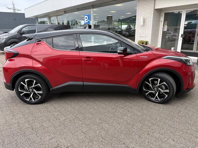 Toyota C-HR 2.0 Hybrid Style | Stoelverwarming | Sensoren V/A | JBL |