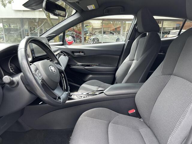 Toyota C-HR 1.8 Hybrid Bi-Tone