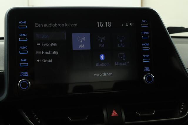 Toyota C-HR 2.0 Hybrid Dynamic | Adaptive Cruise Control | Apple Carplay | Android Auto | Achteruitrijcamera | Trekhaak |