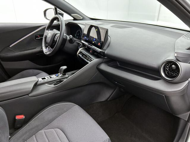 Toyota C-HR 2.0 Plug-in Hybrid 220 Executive | NL dealeronderhouden |