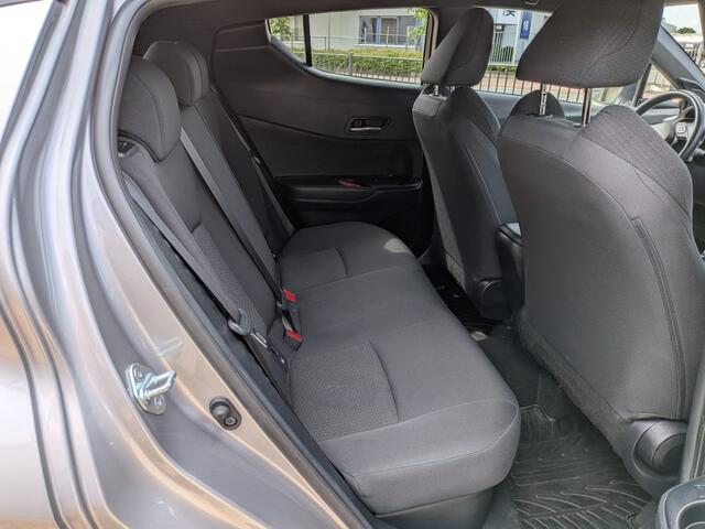 Toyota C-HR 1.8 Hybrid Style 1 ste eig / dealerond