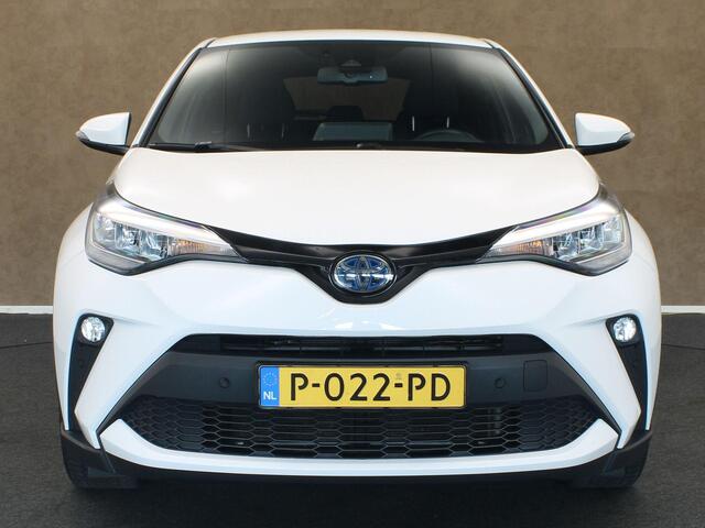 Toyota C-HR 1.8 Hybrid Style - ORIGINEEL NEDERLANDSE AUTO - CRUISE CONTROL ADAPTIEF - PARKEERSENSOREN VOOR + ACHTER - DODEHOEKDETECTIE - LICHTMETALEN VELGEN 18 INCH - NAVIGATIE FULL MAP - STOELVERWARMING VOORZIJDE - EXTRA GETINT GLAS