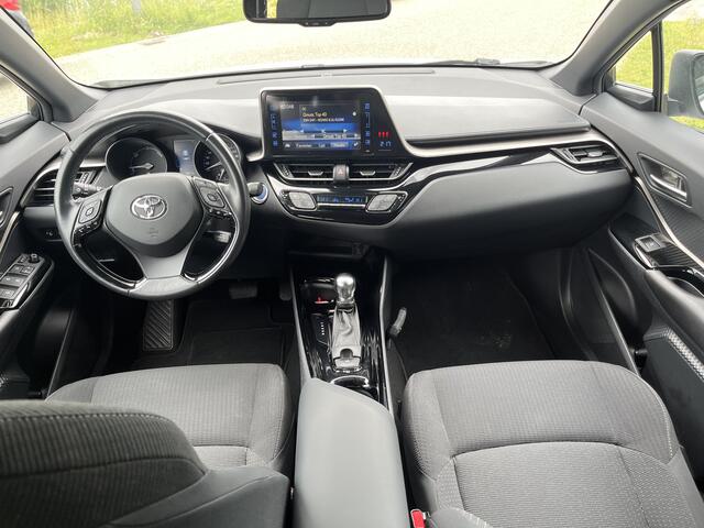 Toyota C-HR 1.8 Hybrid Dynamic / Automaat / Camera / Climate / Stoelverw. / 18'' LMV / LED /