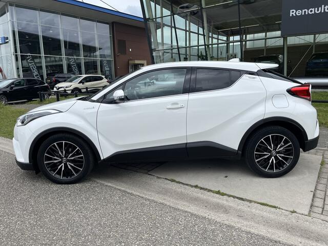 Toyota C-HR 1.8 Hybrid Dynamic / Automaat / Camera / Climate / Stoelverw. / 18'' LMV / LED /