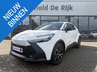 toyota-c-hr-2.0-plug-in-hybrid-220-