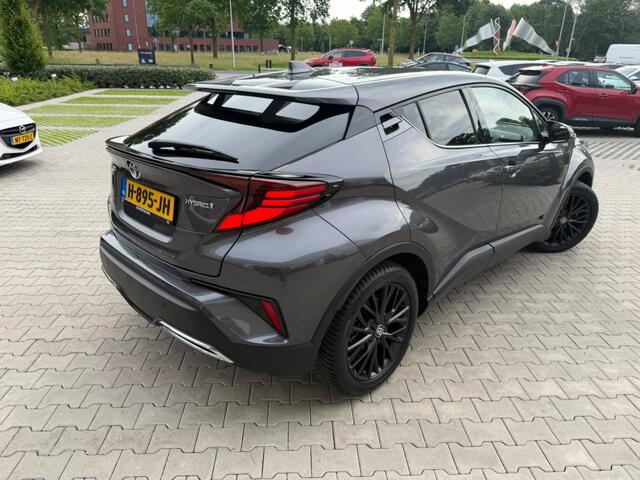 Toyota C-HR 2.0 Hybrid First Edition | Trekhaak | Blindspot | All Seasons