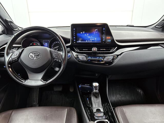 Toyota C-HR 1.8 Hybrid Executive | Dealeronderhouden | JBL | Dodehoekdetectie | Parkeersensoren voor + Achter met assistent | Stoel+stuurverwarming | Cruise Control Adaptive | LED verlichting |