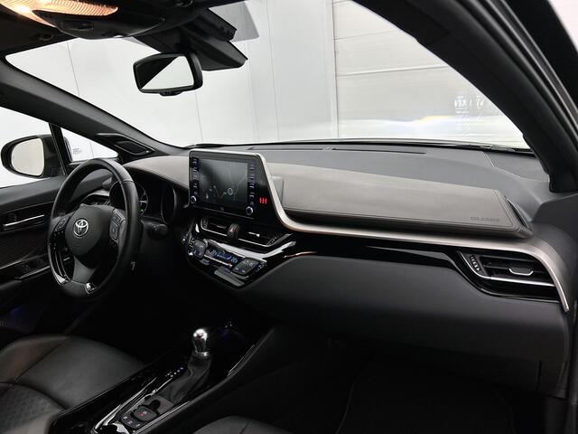 Toyota C-HR 2.0 Hybrid Executive | BTW Voertuig | JBL | Dodehoek detectie | Elektrisch verstelbare stoel | Parkeersensoren voor + Achter met assistent | Full LED Adaptive | Trekhaak afneembaar | Apple CarPlay/Android Auto |