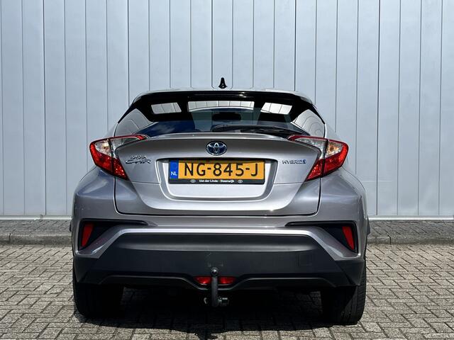 Toyota C-HR 1.8 Hybrid Bi-Tone Navigatie Stoelverwarming Trekhaak 1e Eigenaar Dealer onderhouden