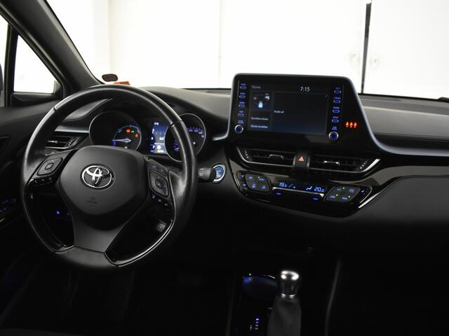 Toyota C-HR 2.0 Hybrid Club Smart Lounge | Carplay | Blindspot
