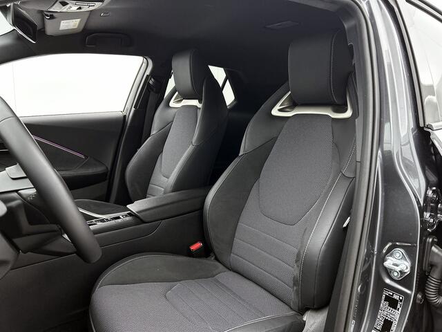 Toyota C-HR Plug-in Hybrid 220 Executive | Sportstoelen | Parkeersensoren |