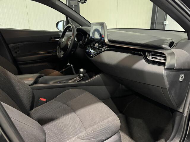 Toyota C-HR 1.8 Hybrid Active | navi | fabrieksgarantie | trekhaak |