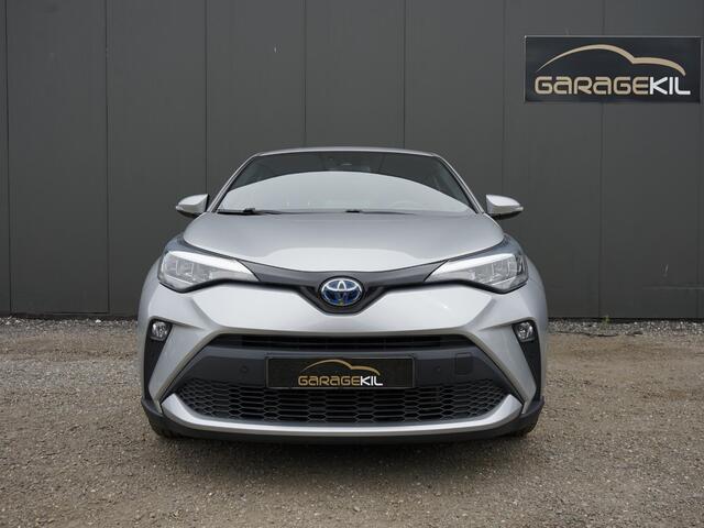 Toyota C-HR 2.0 Hybrid Dynamic Dealer onderh. / Camera / Stoel+ stuur verw. / Privacy glass / Keyless / Carplay