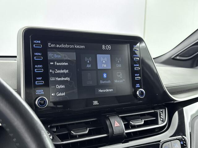 Toyota C-HR 2.0 Hybrid Executive | JBL | Dodehoek detectie | Parkeersensoren voor+achter met assistent | Full LED Adaptief | Navigatie | Apple CarPlay/Android auto | Cruise control Adaptive |