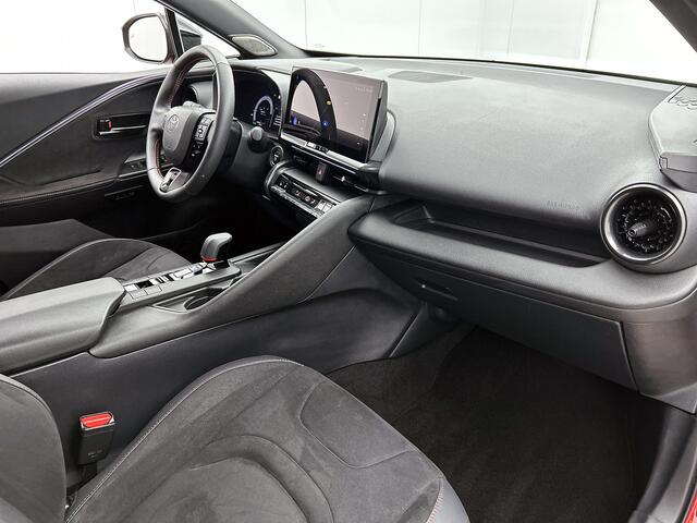 Toyota C-HR 2.0 Hybrid 200 GR SPORT PLUS | JBL | Dodehoek detectie | Stoel+stuurverwarming | Elektrische achterklep | Trekhaak afneembaar | Cruise control Adaptive | Apple CarPlay/Android Auto |