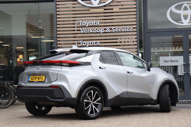 Toyota C-HR 1.8 Hybrid 140 Dynamic, Parkeersensoren, Blind Spot, Apple Carplay/Android Auto!