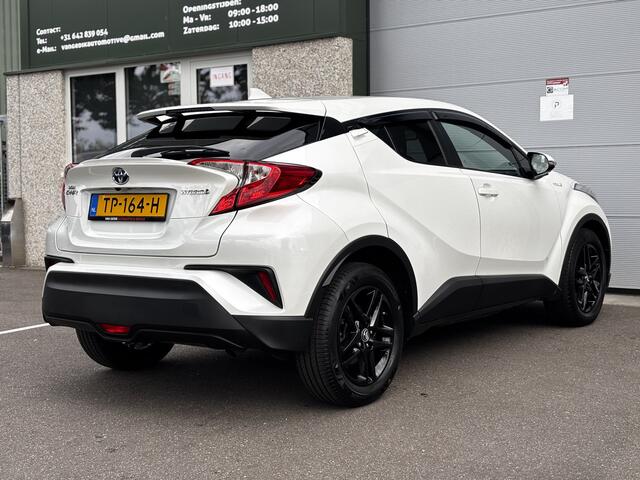 Toyota C-HR 1.8 Hybrid Active Navi Keyless Acc Camera Clima Cruise Automaat