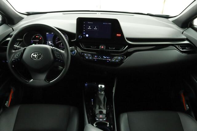 Toyota C-HR 1.8 Hybrid Style | Adaptive Cruise Control | Navigatie | Stoelverwarming | Apple Carplay | Android Auto |