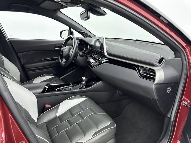 Toyota C-HR 1.8 Hybrid Adventure Automaat | Lichtmetalen Velgen | JBL | Stoelverwarming | Navi | Parkeersensoren |