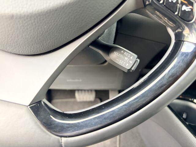 Toyota C-HR 1.8 Hybrid Style Navi Full Map/Keyless Entry/In Hoogte Verw. voorstoelen/Parkeersens. V+A./Dodehoek Detect./Cruise Contr. Adapt./Verw. elektr. inklapb. buitenspiegels/Audio Install. Premium/Mistlampe Voor