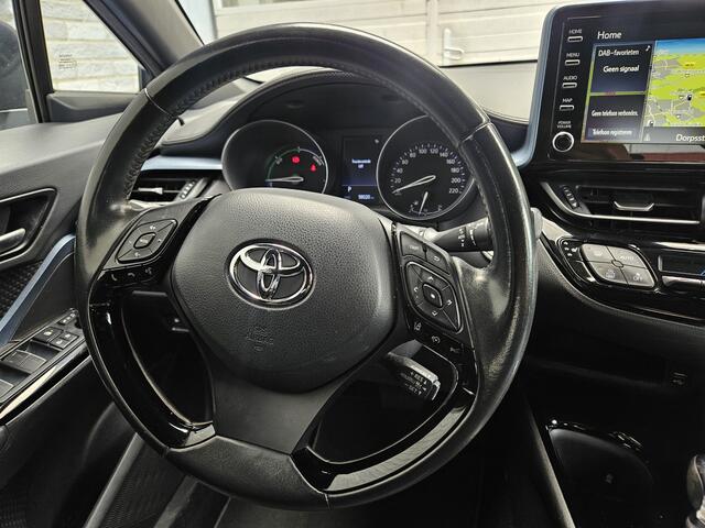 Toyota C-HR 1.8 Hybrid Bi-Tone Plus Inclusief Afleveringskosten
